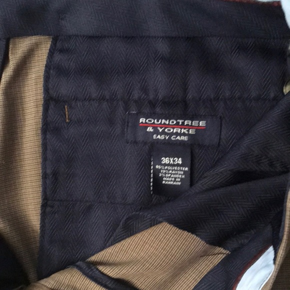 Men’s 36x34 Brown Slacks - Picture 2 of 3